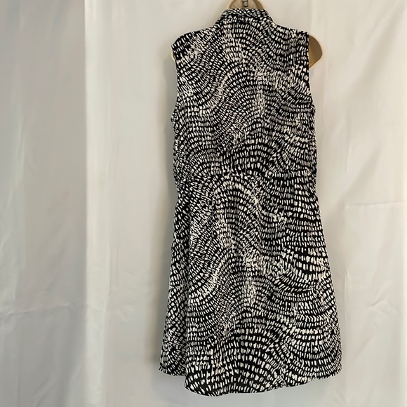 Mossimo Pull String Waist Dress - Picture 2 of 11